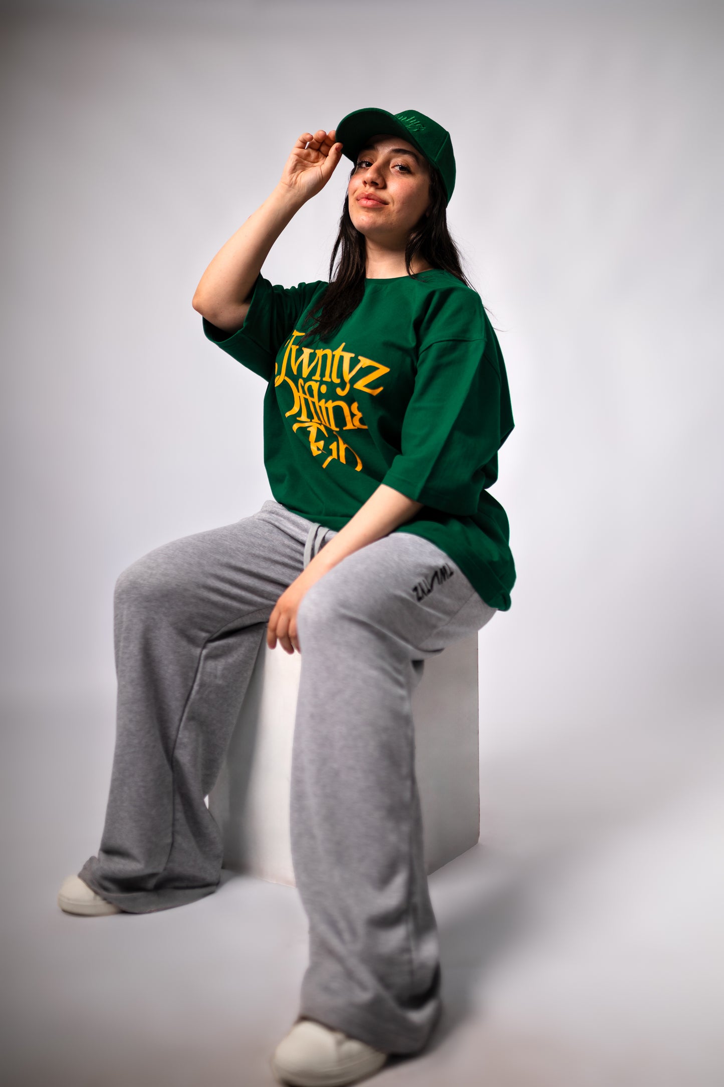 TWNTYZ GREY SWEATPANTS